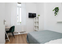 Chambre 7 - FRANTZ DESPAGNET - Apartments