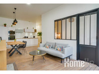 Superbe T2 meublé avec balcon en plein cœur de Bordeaux - Квартиры