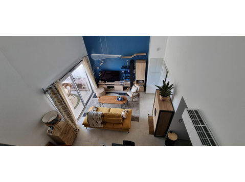 Pretty & charming apartment in vibrant neighbourhood… - For Rent
