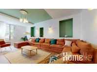 400 m2 coliving house in Montpellier - 19 rooms - Furnished… - דירות