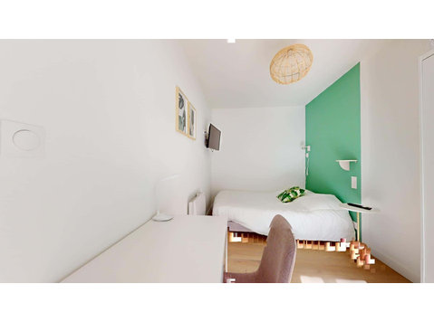 Chambre 1 - CENTRAYRARGUES MAG - Appartements