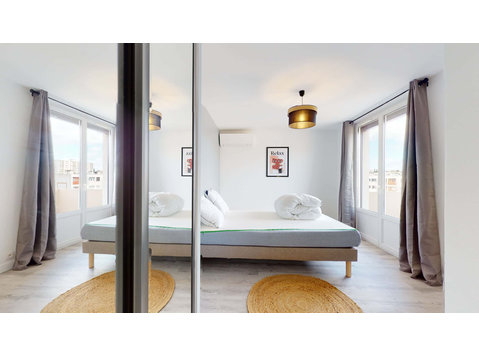 Montpellier Camargue - Private Room (3) - Apartamentos