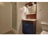 Studio meublé à Carcassonne 20m²  600€/ mois charges… - דירות
