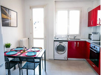 Co-Living : Comfort 14m² Furnished Bedroom - השכרה