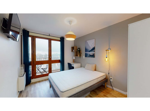 Chambre 2 - PERIOLE G - Appartements