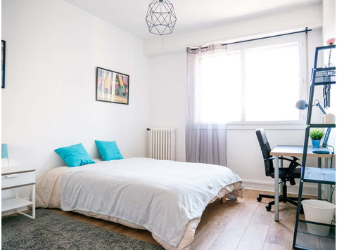 Nice spacious room  14m² - Apartman Daireleri
