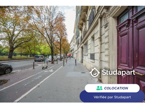 🚨 Nous proposons trois chambres en colocation dans un… - À louer