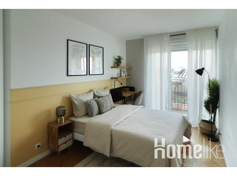 Gezellige kamer van 13 m² met balkon te huur in coliving… - Woning delen