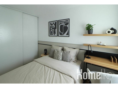 Elegante habitación de 11 m² en alquiler en un hermoso… - Pisos compartidos