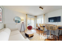 Nanterre shared accommodation - 99m2 - 5 bedrooms - Flatshare