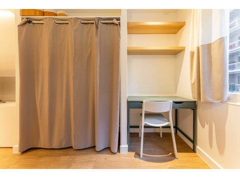 Charming Studio in the Heart of Paris' Chic 16th… - For Rent