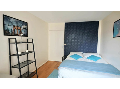 Co-living : 11m² room, fully furnished - Til Leie