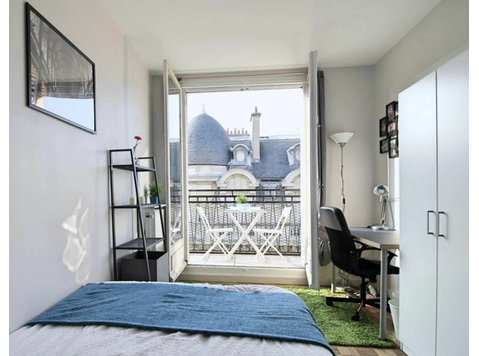 Co-living : 12m² bedroom, fully furnished. - Kiadó