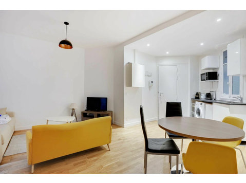 Cozy 1BR Apartment with Convenient Access to Public… - Za iznajmljivanje