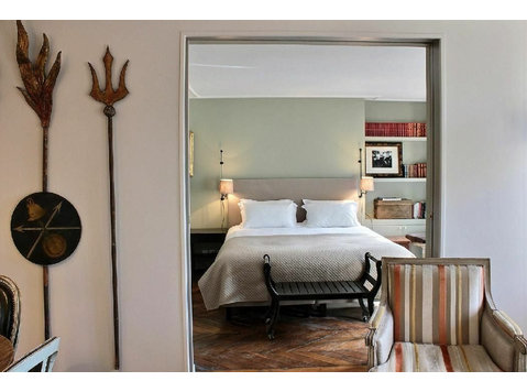 Elegant 3-Room Furnished Apartment - 80m² - Hôtel de Ville - For Rent