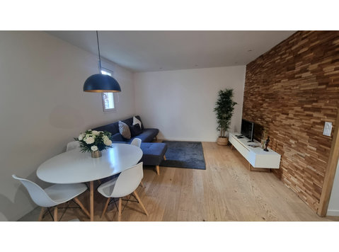 Gorgeous flat close to metro - For Rent