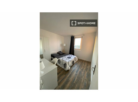 Habitación en piso compartido en alquiler en Livry-Gargan,… - Alquiler