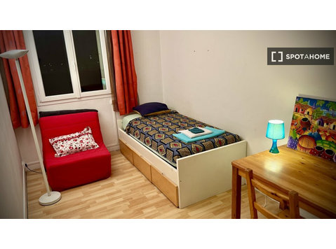 Zimmer in einer Wohngemeinschaft in Soisy-sous-Montmorency - Zu Vermieten