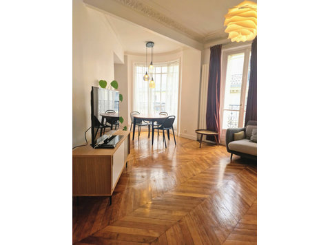 Upscale flat just a short walk from the Arc de Triomphe - Alquiler