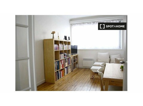 Apartamento de 1 quarto para alugar no 14º arrondissement,… - Apartamentos