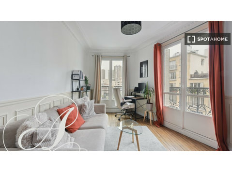 15. bölgede, Paris'te kiralık 1 odalı daire - Apartman Daireleri