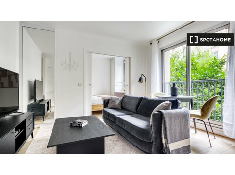 Apartamento de 1 quarto para alugar no 16º arrondissement… - Apartamentos