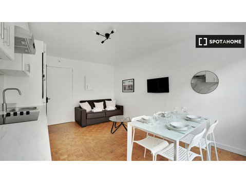 1-pokojowe mieszkanie do wynajęcia w Bel-Air w Paryżu - Mieszkanie