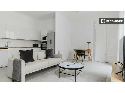 Apartamento de 1 dormitorio en alquiler en Château… - Pisos