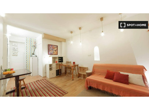 1-bedroom apartment for rent in Montmartre, Paris - Apartamentos