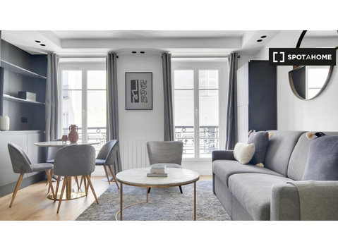 1-pokojowe mieszkanie do wynajęcia w Ternes w Paryżu - Mieszkanie