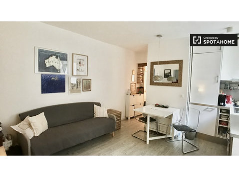 Apartamento de 1 quarto para alugar no 18º arrondissement - Apartamentos