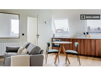 1-bedroom flat for rent in Anvers-Montholon, Paris