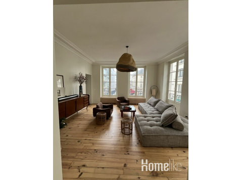 120sqm Luxury Flat in St Honoré Square Next to Vendome,… - Apartments