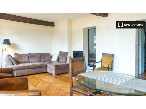 2-pokojowe mieszkanie do wynajęcia w 5 dzielnicy Paryża - Mieszkanie