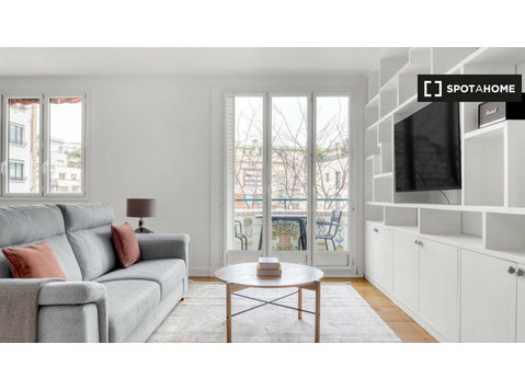 2-bedroom apartment for rent in Auteuil, Paris - Apartments