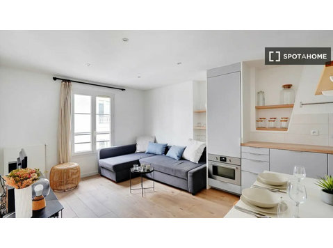 2-bedroom apartment for rent in Invalides, Paris - Apartments