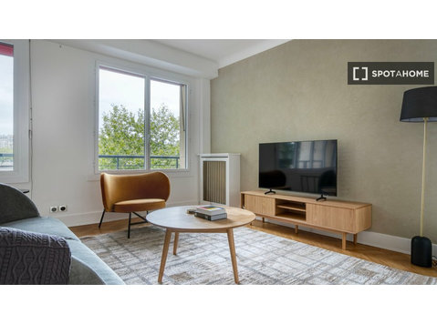 2-bedroom apartment for rent in Paris - Apartments
