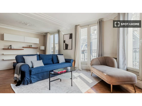 Saint-Lazare, Paris'te kiralık 2 yatak odalı daire - Apartman Daireleri