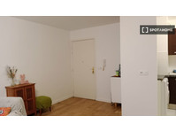 2-bedroom flat for rent in Centre Ville, Paris