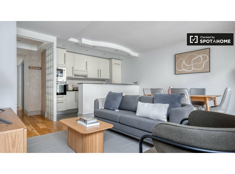 3-bedroom apartment for rent in Batignolles, Paris - Апартмани/Станови