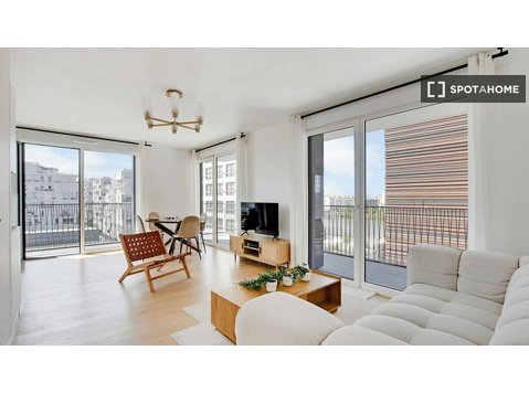 Apartamento de 3 quartos para alugar em Clichy, Paris - Apartamentos