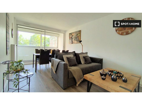 3-bedroom apartment for rent in Colombes - Apartments