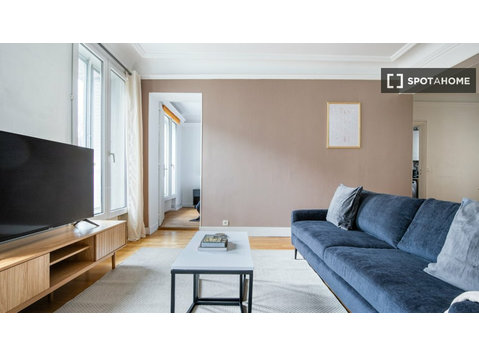Paris'te kiralık 3 yatak odalı daire - Apartman Daireleri