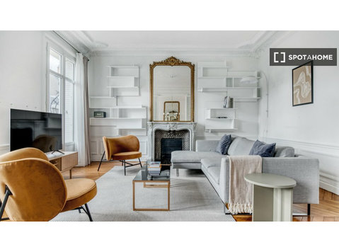 3-bedroom apartment for rent in Plaine-Monceau, Paris - Apartments