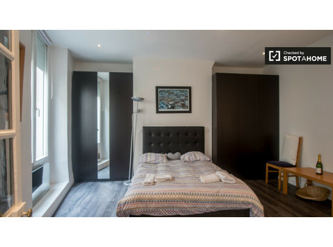 Lumineux appartement 1 chambre à louer à Mouffetard, Paris - Appartements