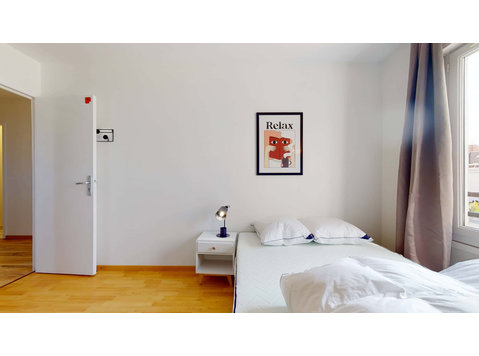 Champs Bouleaux - Private Room (3) - Apartmani