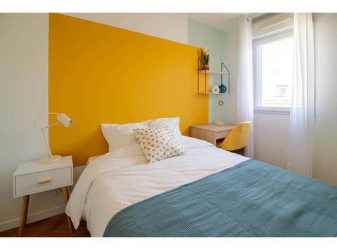 Comfortable 10m² bedroom to rent in SaintDenis - Appartementen