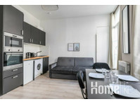 Cosy apartment in the heart of Belleville - Διαμερίσματα