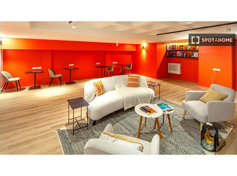 Möbliertes Studio mit Dachterrasse und Garten in Paris - Wohnungen