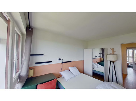 Nanterre Salvador Allende 8 - Private Room (2) - Apartamentos